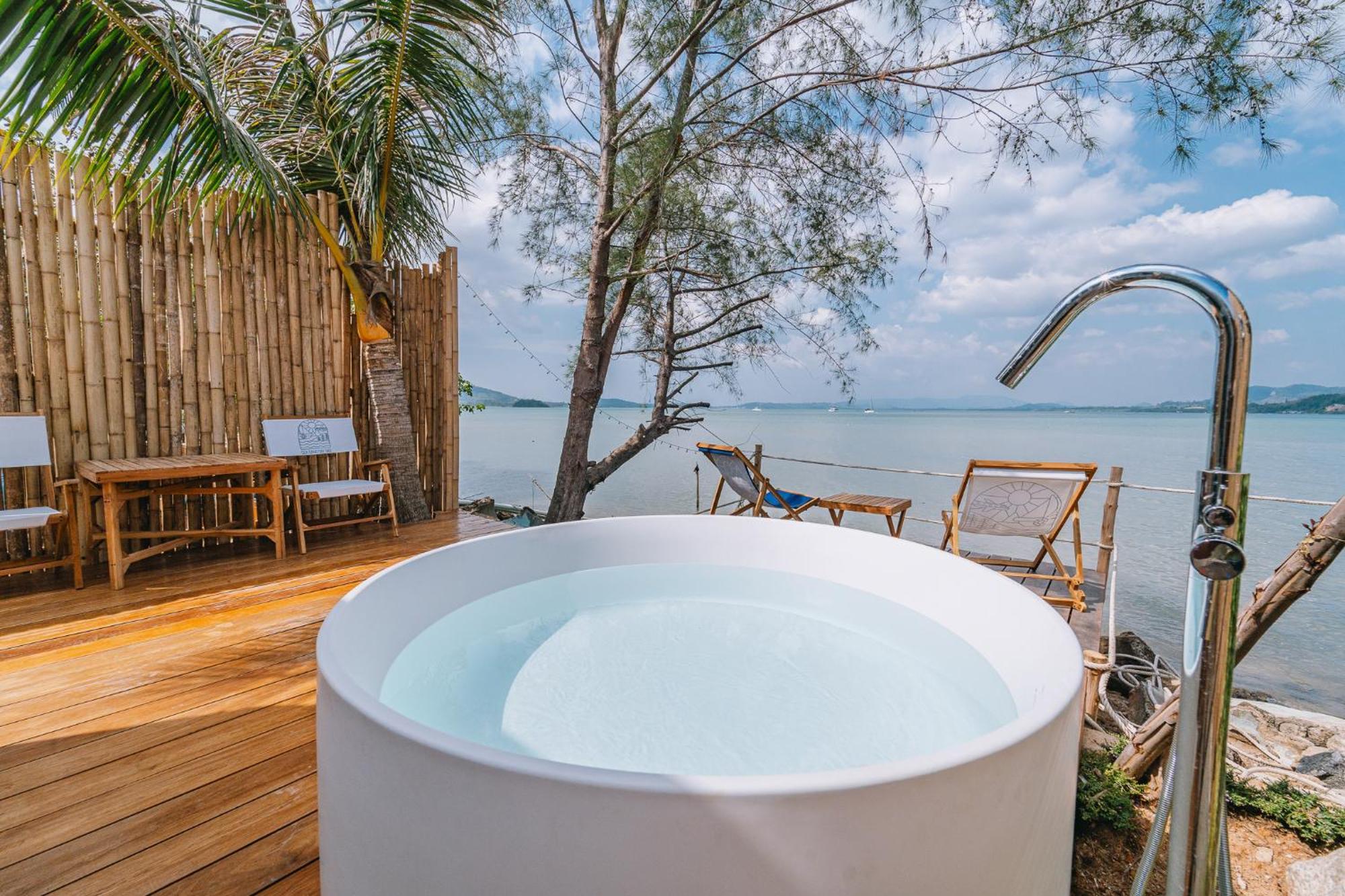 Sea Sand See Sky Beach Front Resort Phuket Exterior photo