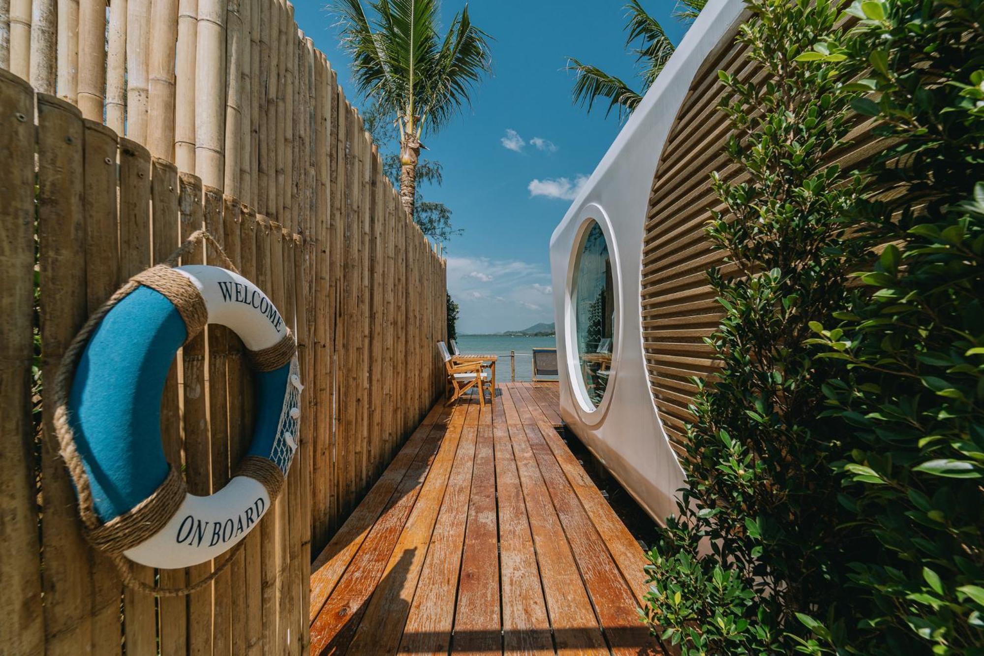 Sea Sand See Sky Beach Front Resort Phuket Exterior photo